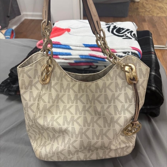 Michael Kors Beige Monogram Shoulder Bag - Picture 1 of 4